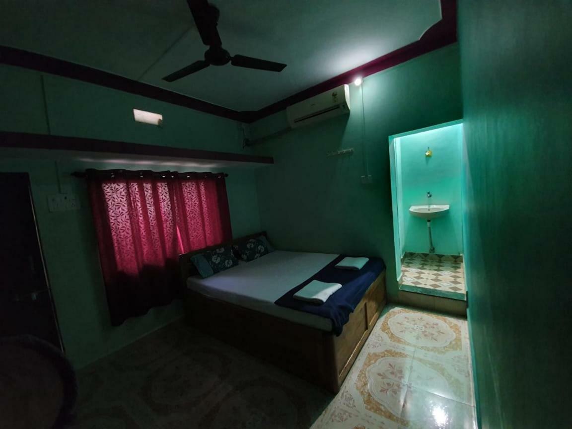 Serina House Malvan Exterior photo